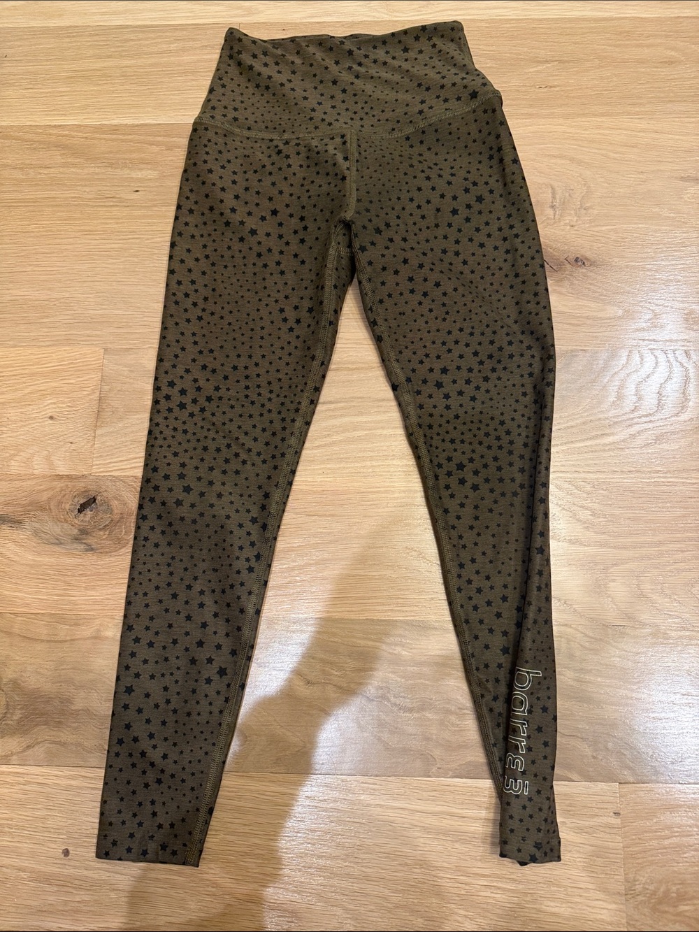 Beyond Yoga x barre3 Olive Star-Print High Waist spacedye Leggings
